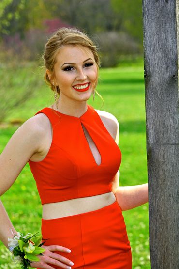 Graduation
Girl
Outside
Female
Blonde
High school
College
University