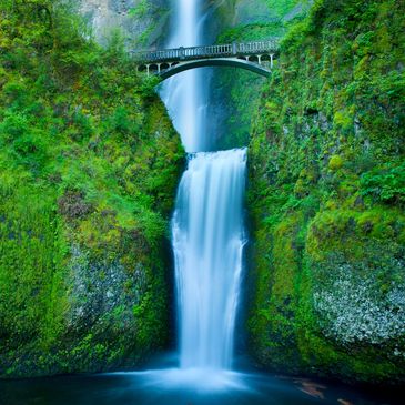 Multnomah Falls a bridge to paradise in Kym Roberts' Tickled to Death Mysteries
