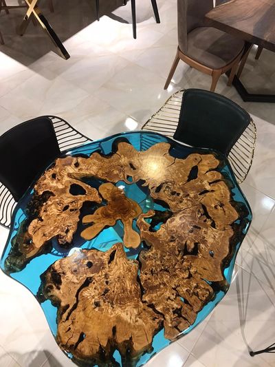 Nussbaum Epoxidharz Tische Rund