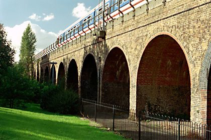 This is a section of the original arches near Deptford.
Photo courtsey of English Heritage.