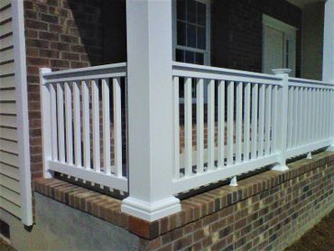 36" High T-Rail w/ Square Pickets