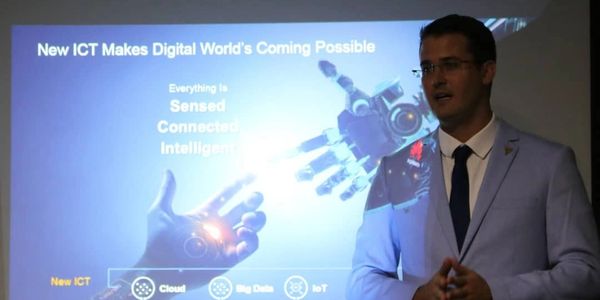 Travis Taliaferro promotes safe city solutions in Panama