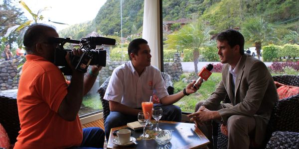 Travis Taliaferro promoting the importance of the sustainable development goals in Panama