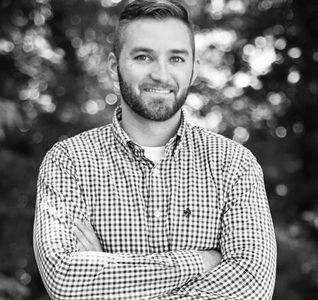 Justin Thomas Received his Bachelors of Science (BS) in Biology from the University of Florida