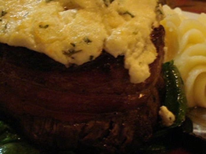 Coeur De Filet Mignion Topped With Bacon & blue cheese