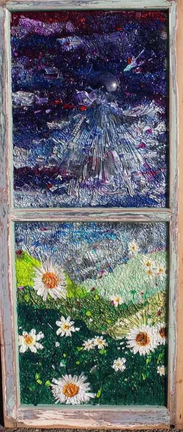Night Time Daisies is one of a pair of mosaic wall art made with tempered glass.