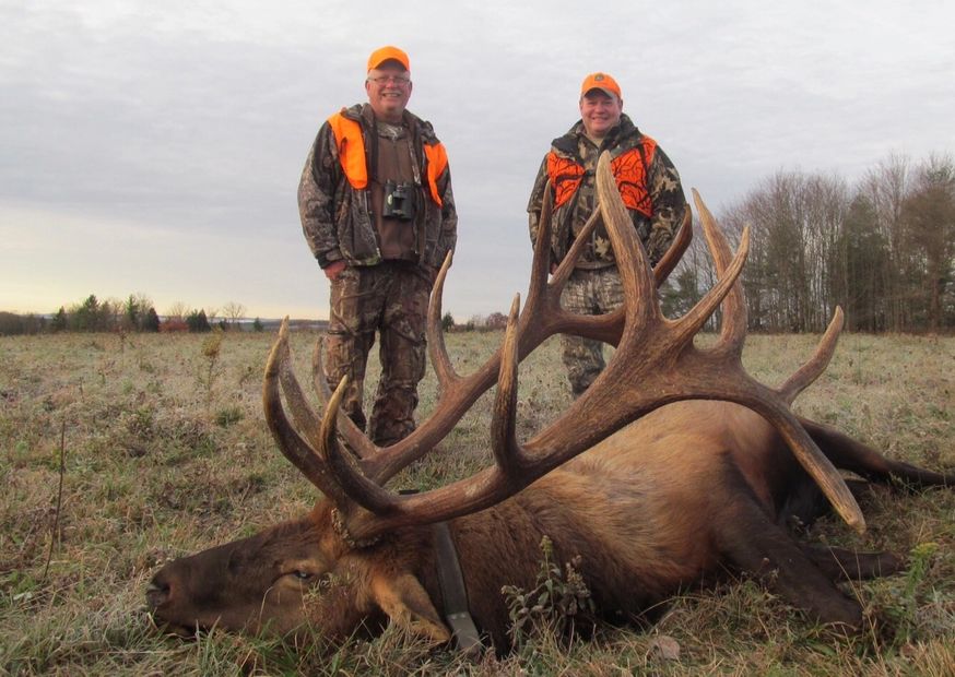 Elk hunter, elk guide, PA bull elk