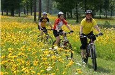 Keisel Park Bike Trails is 1.5  miles from here.