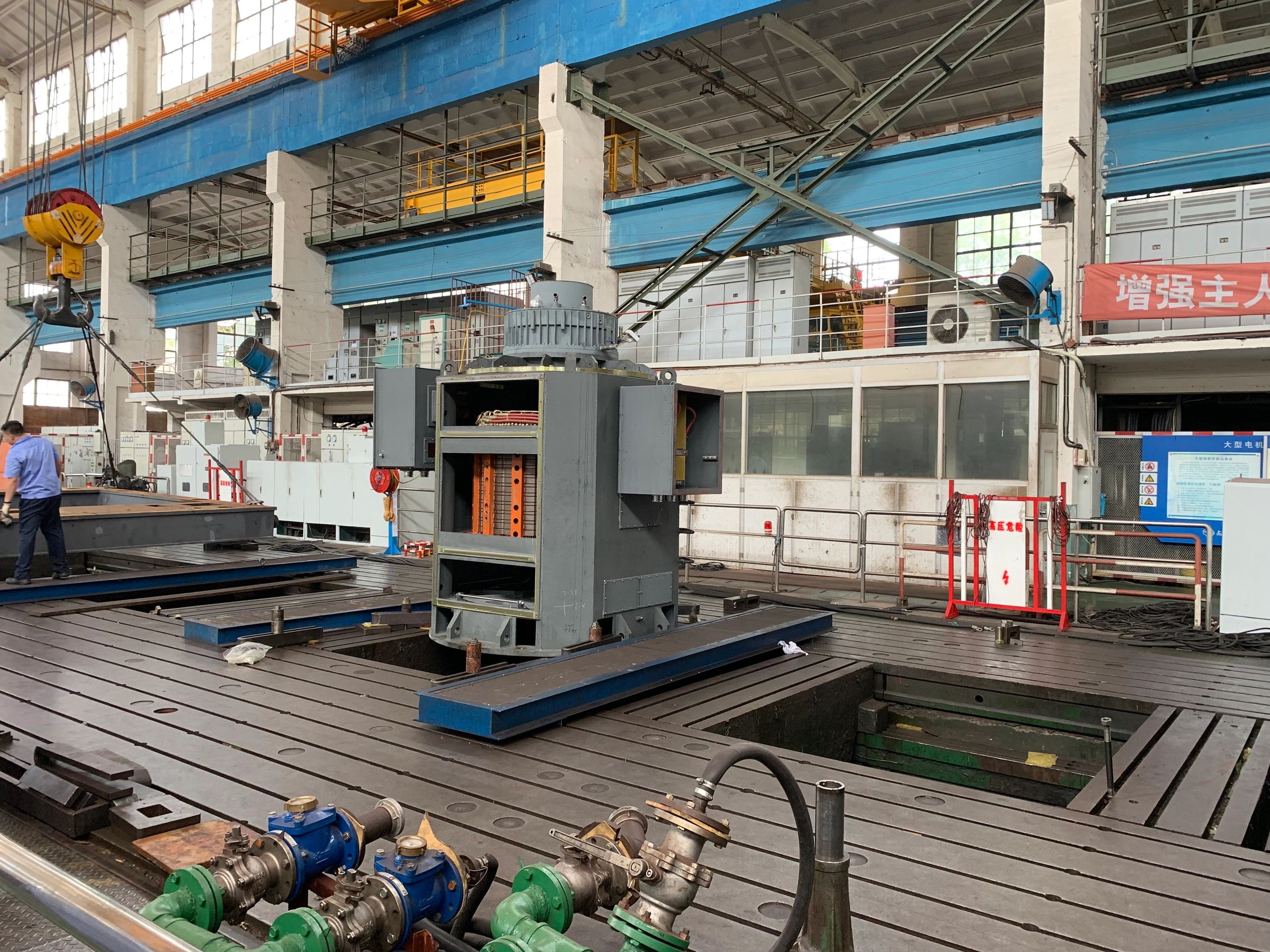 We Produce Vertical Motors,Premium Efficiency and NEMA Standard Vertical Motors, VHS Motors,Electric