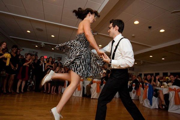 Swing First Dance with lifts