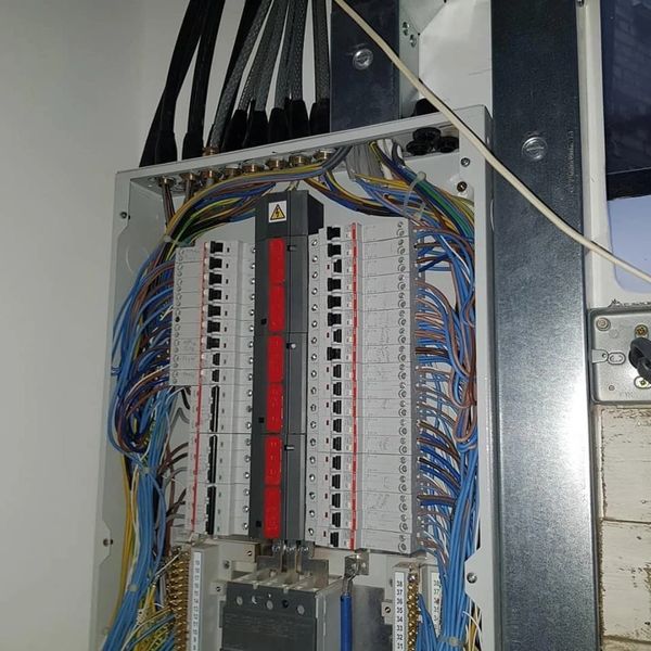 electrical outlets three phase lighting fire protecction alarms fuseboard distribution commando