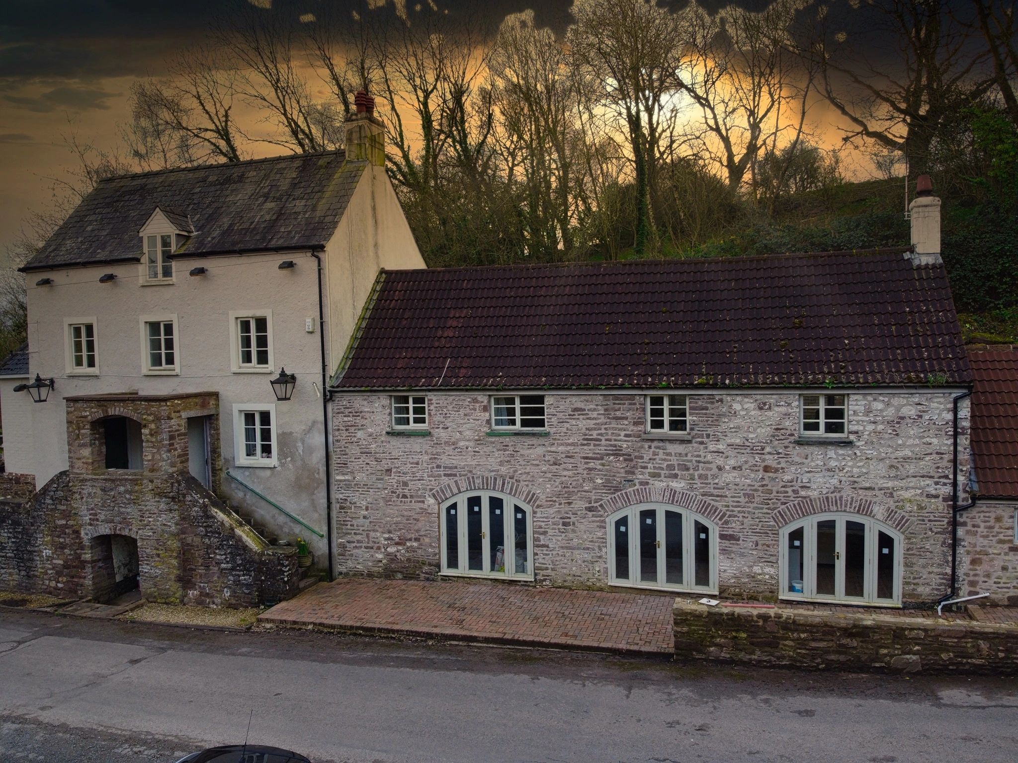 Swan House Tea Room external image