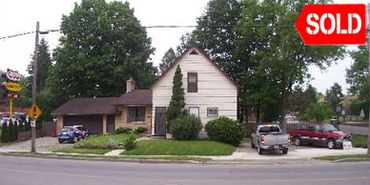 1326 Commissioners Road West, London
Sold at Real Estate Auction by North American Auctioneers