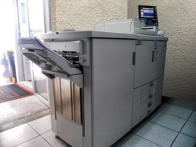Equipo Ricoh 906 EX PRO para impresión digital blanco y negro