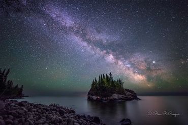 Milky Way core over Tombolo island on the Lake Superior North Shore near Hovland, Minnesota. 