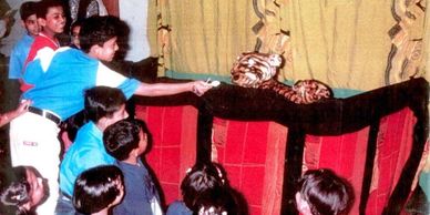 HIRE MODERN PUPPET SHOW ARTIST IN GURGAON, NOIDA, DELHI & FARIDABAD