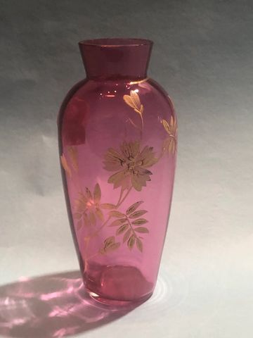 1890s ruby glass vase with hand painted enameled decoration
SN 4129-8