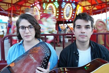 Friends Who Folk, photo by Amelia Golden