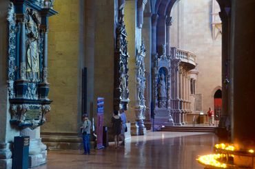 St. Martin's Cathedral interior, Mainz, Germany