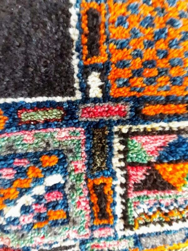 Wool Rug with Worm Silk details