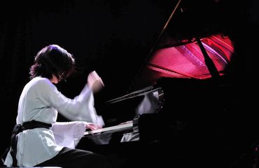 Pianist, Piano, J.Y. Song, Juilliard, Mannes, Le poisson rouge, New York
