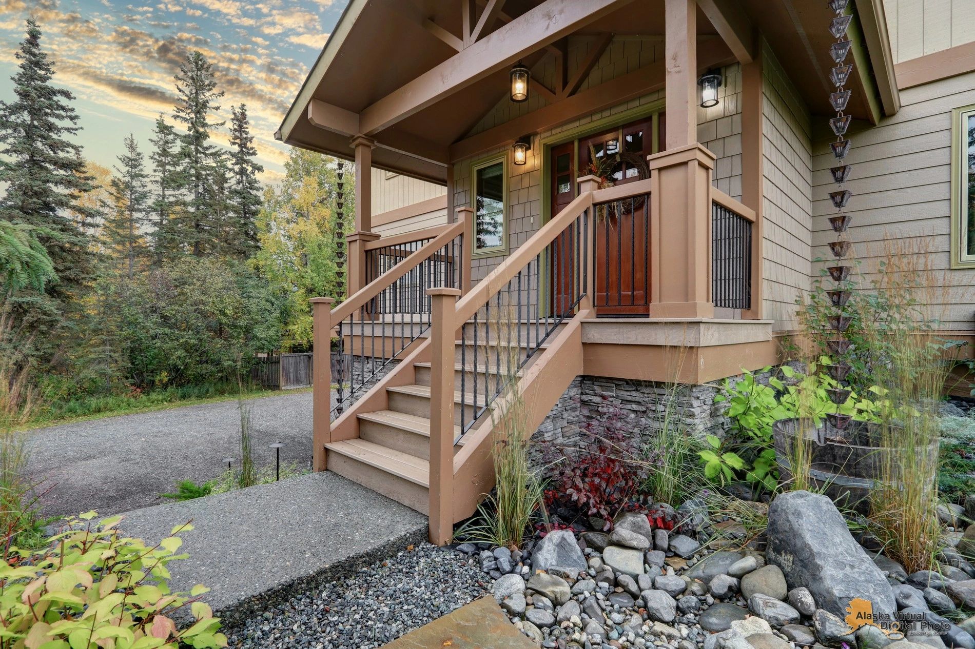 Front Entry
Arctic entry
timber frame style
metal pickets
metal balusters
rain chain
cottage style
