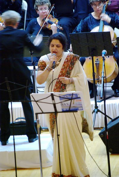 Rujuta - singing at a fund-raising event with Michigan Philharmonic
