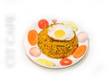 Singapore fried rice served with salad in CIT Cafe