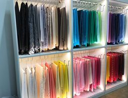 Satin, Satin Stripe Rectangle
90" x 132"
90" x 156"