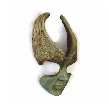 Cristina Sanchez sculpture, Green wings - Clay 
