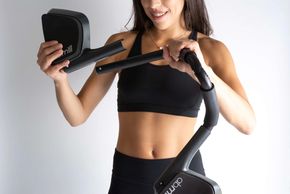 The ABMILL Plank Trainer has an easy-to-adjust pad.