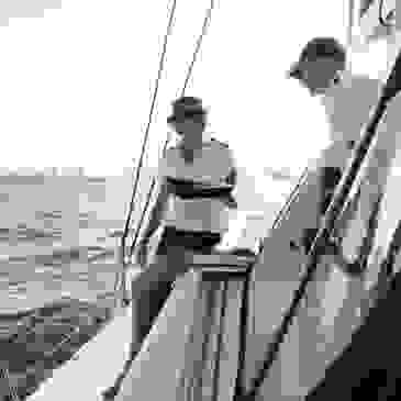 Dreamtiem Girl Crew in transit