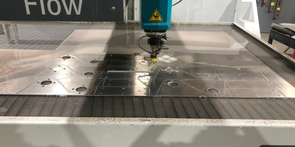 Flow Mach 200 CNC Waterjet