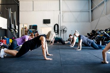 Mums doing pushups