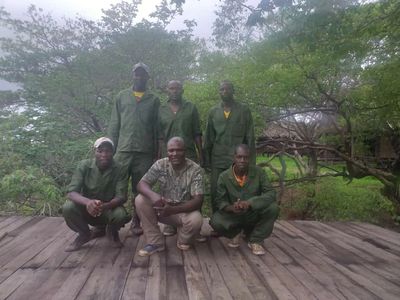 Professional Hunters and Trackers