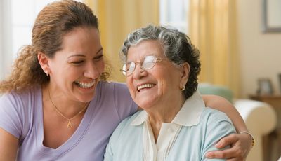 cuidadores de adultos mayores