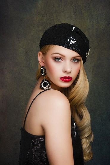 Professional makeup artistry focused on polished, radiant, and naturally enhanced beauty results.