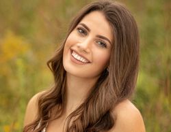 Rachael is constantly dancing and can't sit still- she's phenomenal at trade shows!