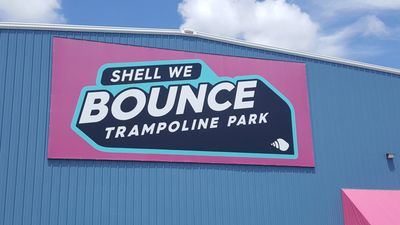 shell we bounce, shell we golf, things to do in lewes, things to do in the rain near me