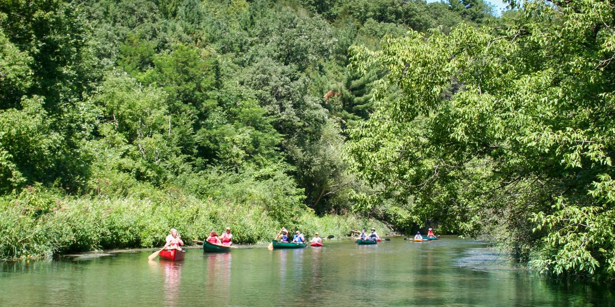 Kayak  Kinnickinnic in summer