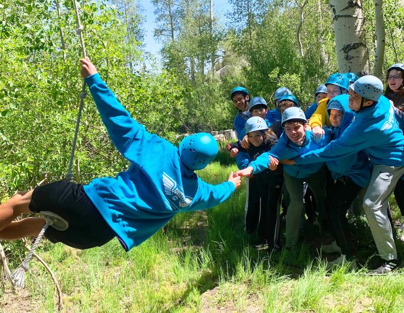 #f14 Teen Ambassador Peer Support Network