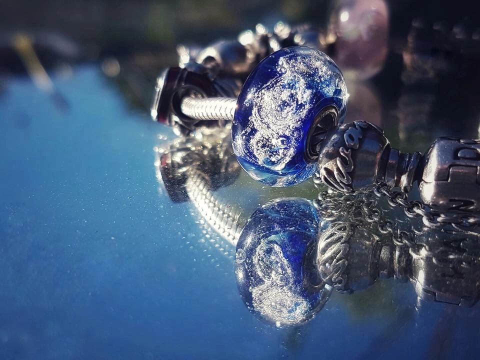Ashes charm bead