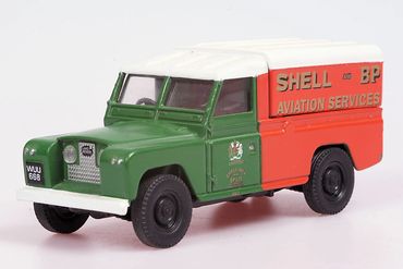 Land Rover Shell BP Aviation Services Corgi 31005 (part set of 2)