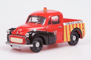 Morris Minor 1000 Van Dan Air Corgi Classics 06301