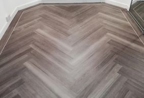 KARNDEAN KNIGHT TILE FROM LVT FLOORING BRISTOL