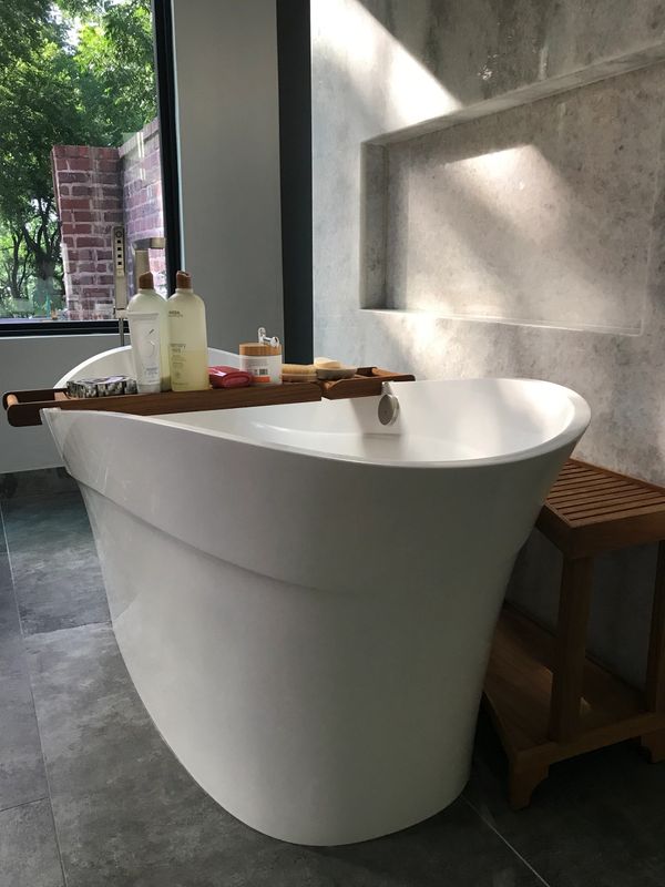 Master bath Tub Prosper