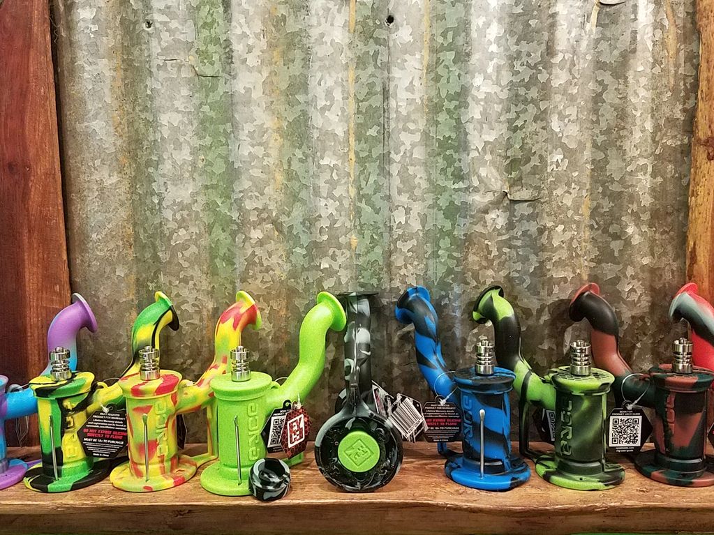 #dab #rig #420 #weed #710 #cannabiscommunity #cannabis #dabs #oilandgas #marijuana #shatter #thc #cb