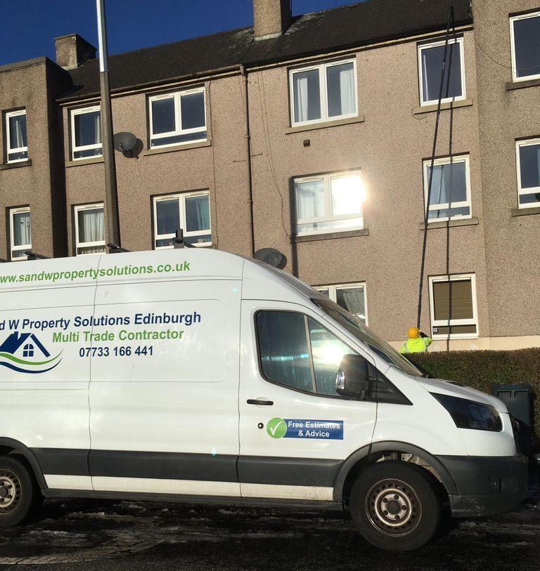 Gutter Cleaning and Guttrer Maintenance Edinburgh
