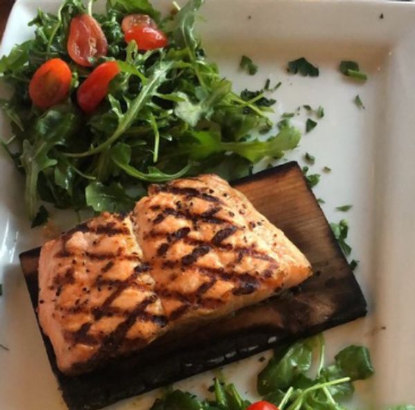 Salmon, Bluewater Grill, Avalon, Catalina