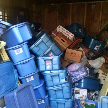 Hoarded houses, neglected homes, abandoned home, estate sales clear-outs, tag sale removals, clutter